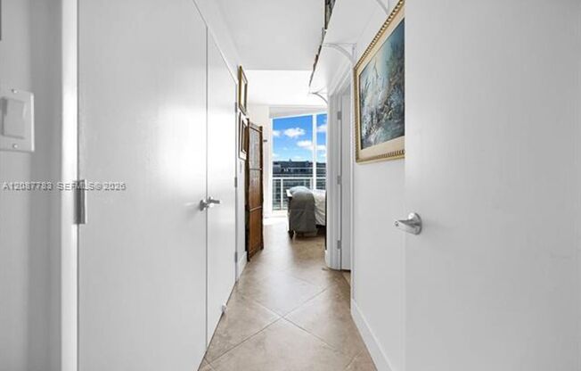 2 beds, 2.5 baths, $7,600, Unit # 5103