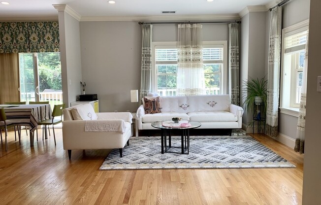 255 Winter St Unit 307