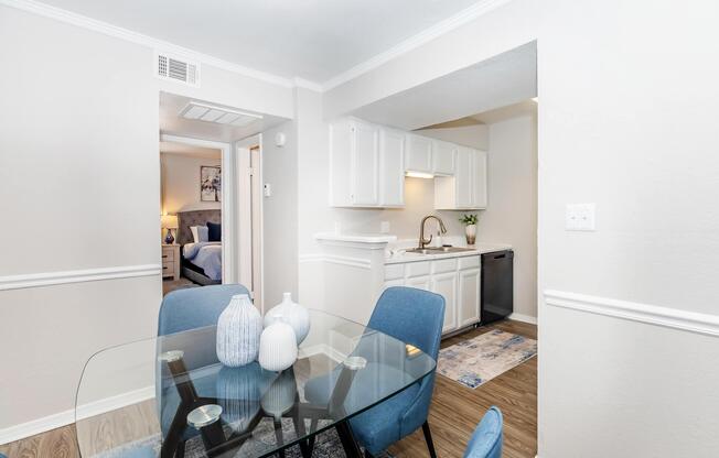 1 bed, 1 bath, 575 sqft, $1,034