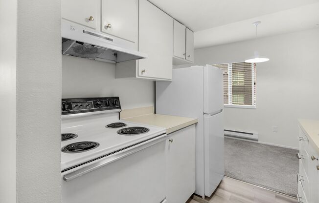 1 bed, 1 bath, 575 sqft, $1,170, Unit 203