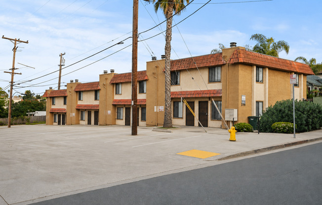Boundary Street Apartments