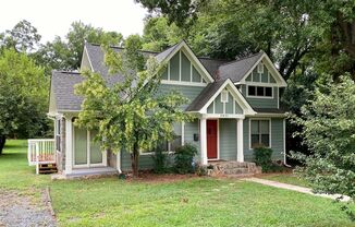 Immaculate Cottage Style Home In NODA