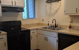 2 beds, 1.5 baths, $1,675