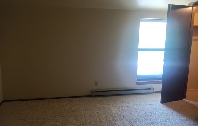 2 Bedroom 1.5 bathroom condo