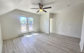 1 bed, 1 bath, $1,050, Unit Unit # 2