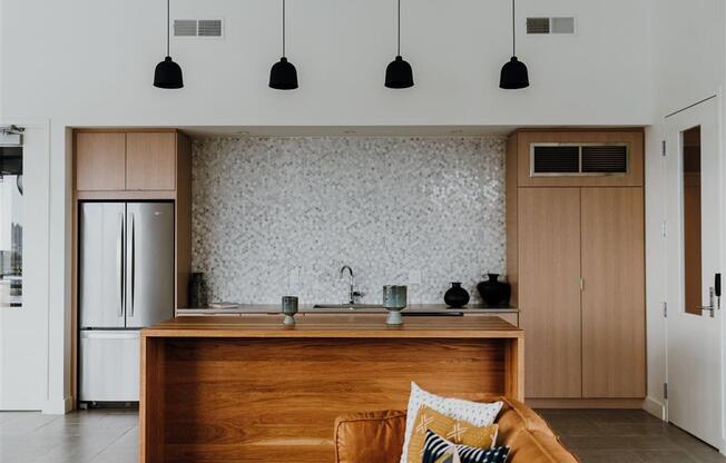 a kitchen or kitchenette at aoa apartments la catedral