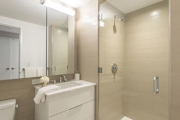 Studio, 1 bath, $7,875, Unit NORTH 15D