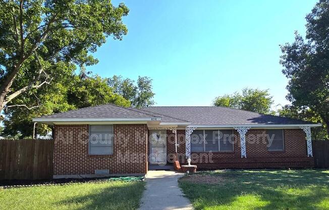 404 HIGHLAND BLVD