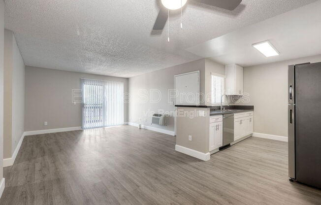 9356 CREEKSIDE CT