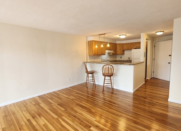 10 COFFEY ST