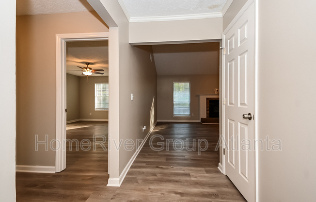 1283 PARKWOOD CHASE NW