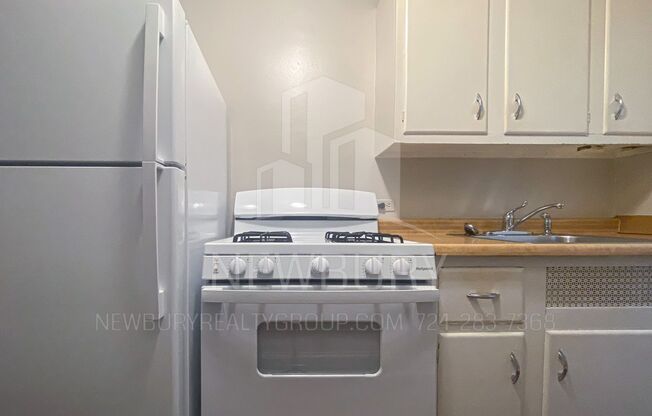 2 beds, 1 bath, 674 sqft, $725, Unit T 18