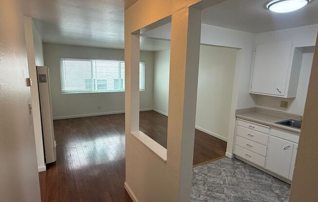 Stannage Ave, 411
