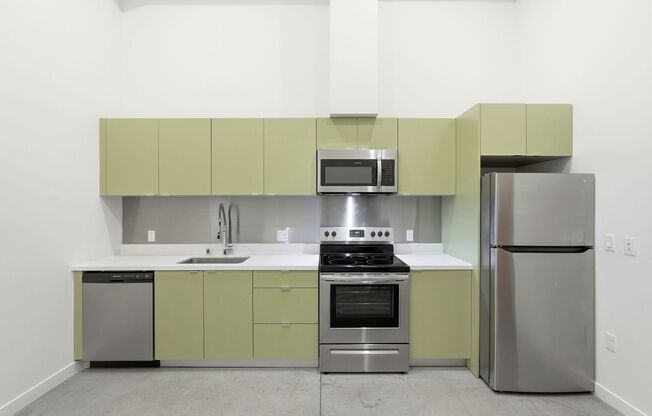 2 beds, 1 bath, 710 sqft, $2,445, Unit 616
