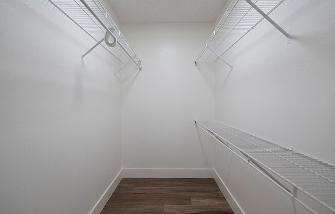 Studio, 1 bath, 437 sqft, $2,195, Unit 27-08