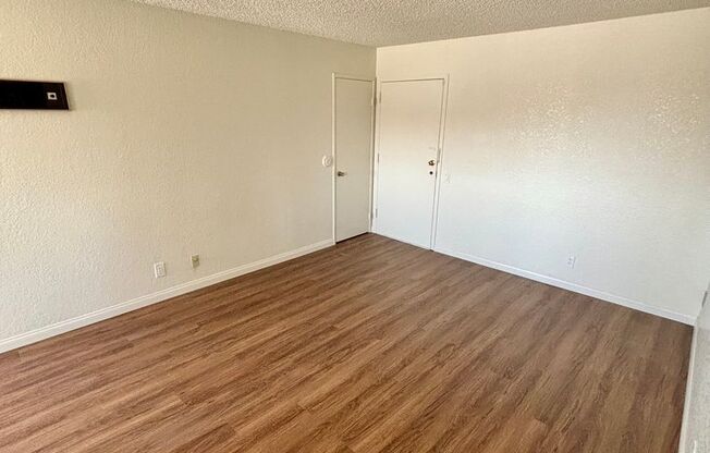 2 beds, 2 baths, $2,350, Unit Apt. A313