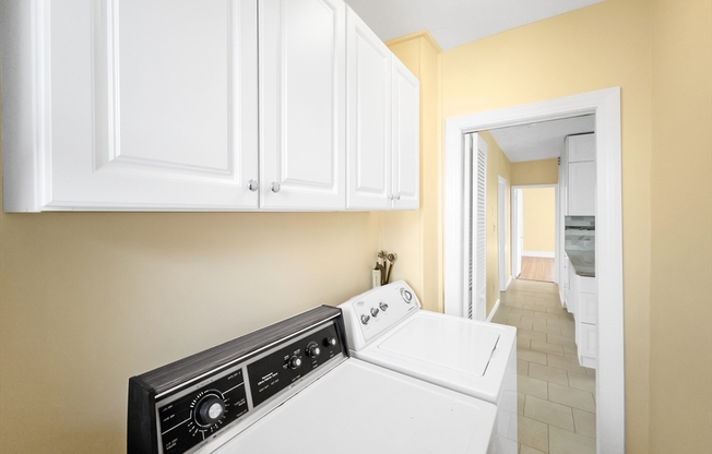 24 MONTVALE ST