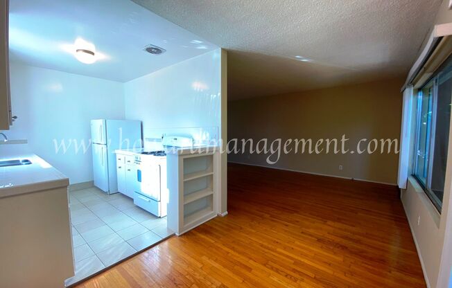 1 bed, 1 bath, 650 sqft, $2,195, Unit 11