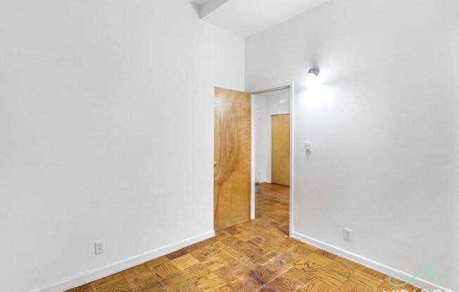 1 bed, 1 bath, $3,200, Unit 3G