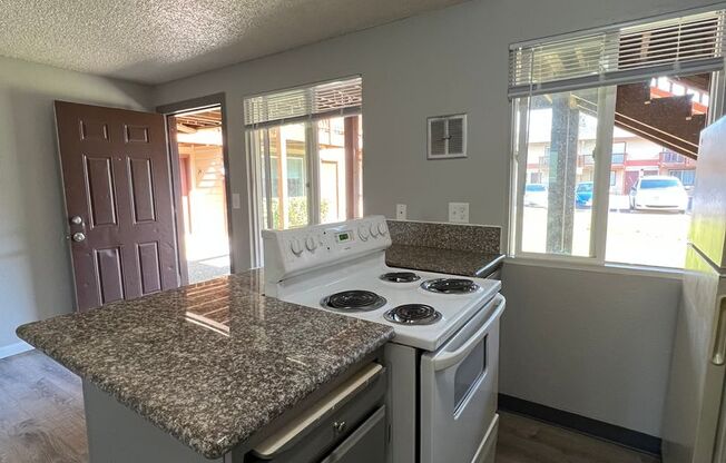 1 bed, 1 bath, 625 sqft, $1,150, Unit 29