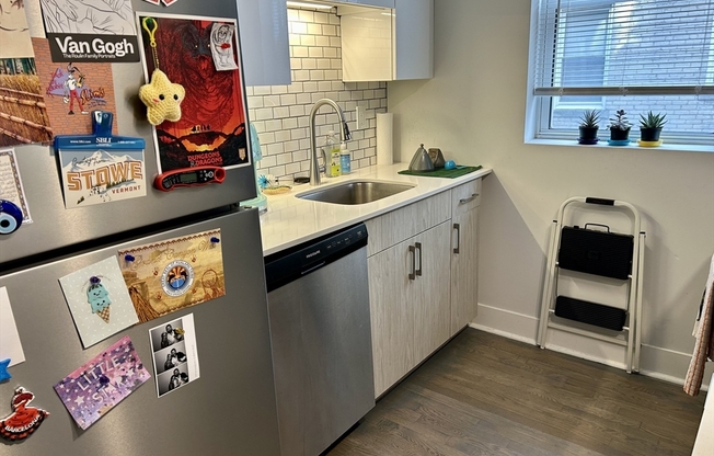 1 bed, 1 bath, 800 sqft, $3,100, Unit 8