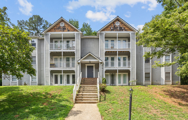 1321 GLN DR 1