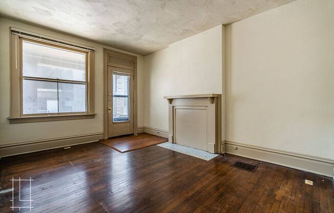 35 Lundy St.