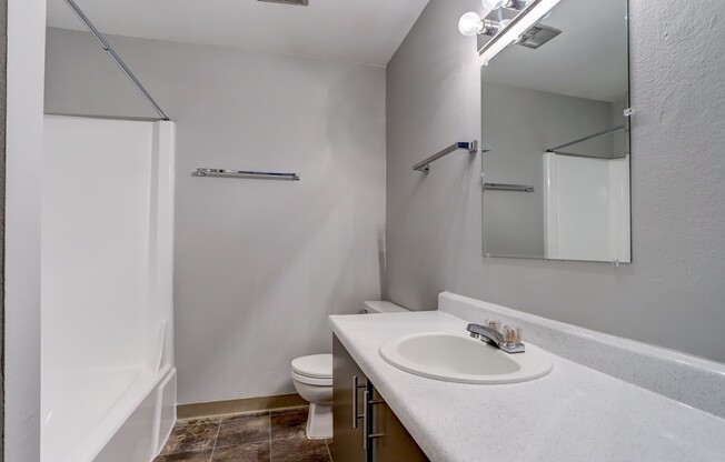 2 beds, 1 bath, 836 sqft, $1,495, Unit 29