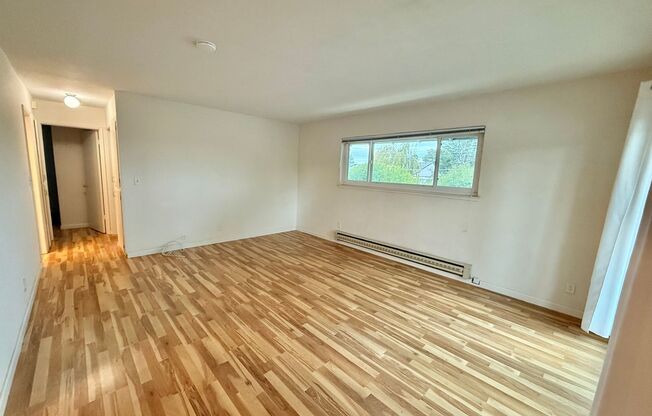 CAMBRIAN - Remodeled upstairs unit - great location near downtown Campbell