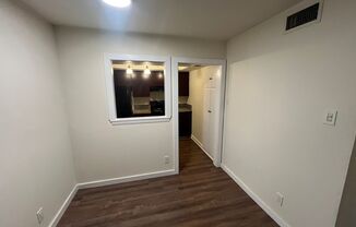 2 beds, 1.5 baths, 796 sqft, $1,595, Unit 102-E