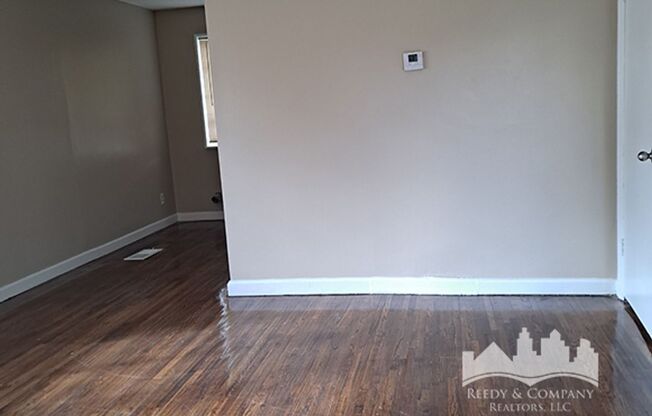 Welcome to 1740 Brown Ave, a charming duplex located in the vibrant city of Memphis, TN.