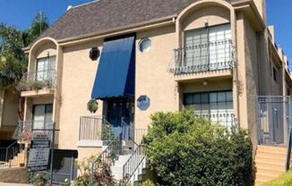 Quiet, 7-unit complex in the PRIME area! Beverly Hills adjacent. Walking distance to tennis courts and park on La Cienega. Short drive to Cedars Sinai.