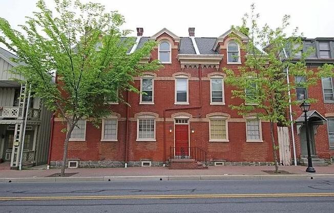 33 W. Middle Street
