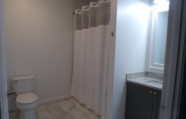 2 beds, 2 baths, 1,231 sqft, $3,100, Unit 214