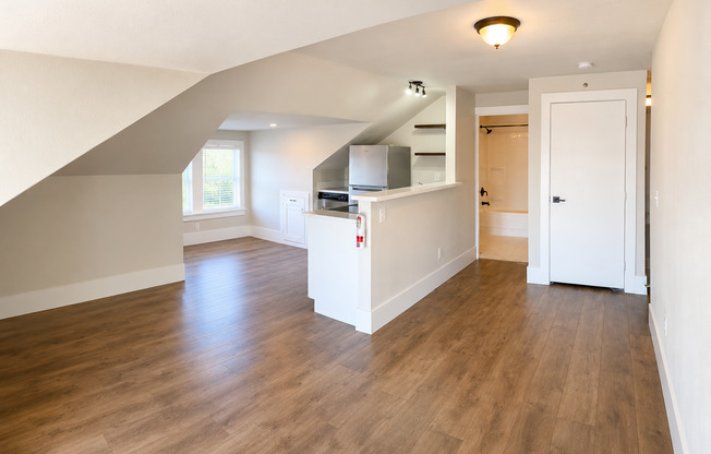 Kitsap Inn Apartments