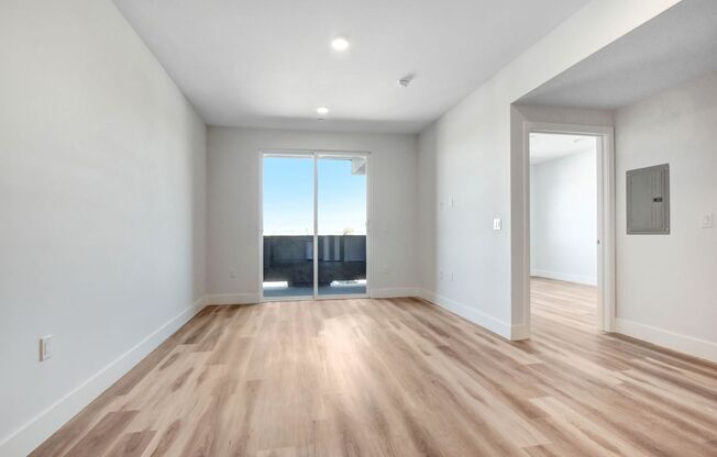 1 bed, 1 bath, 778 sqft, $2,595, Unit 416