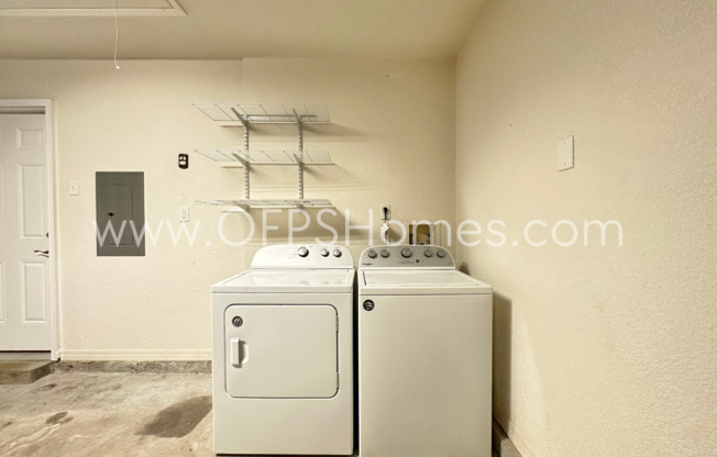 3 beds, 2 baths, $2,000