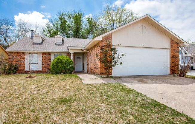 Beautiful 3-Bedroom Home Near Dining and Shopping with Spacious Backyard