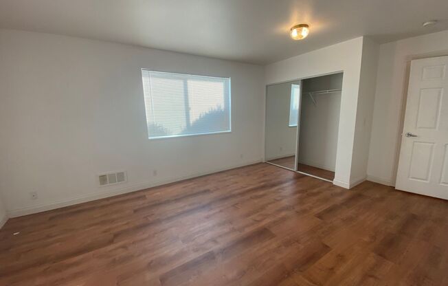 2 beds, 2 baths, $1,725, Unit A