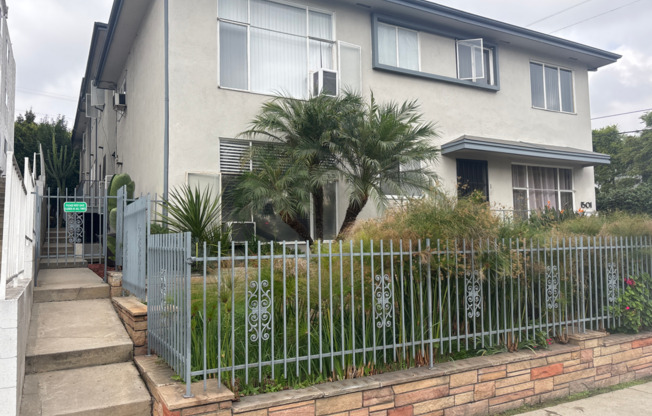 Beverly Dr - 1501