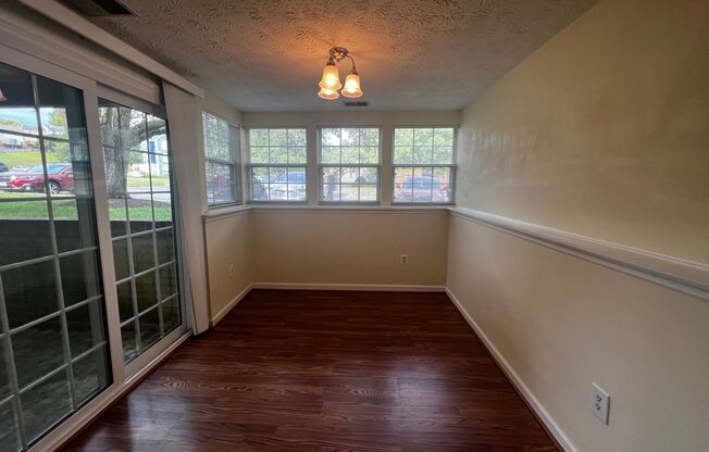 Amazing 2 BR/2 BA Condo in Elkridge!