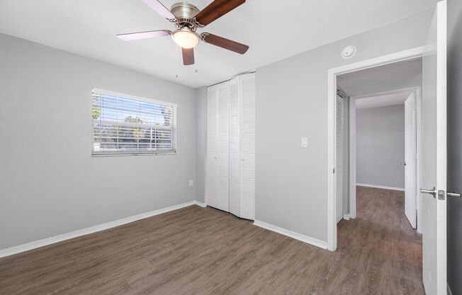 2 beds, 1 bath, 740 sqft, $1,395, Unit 211