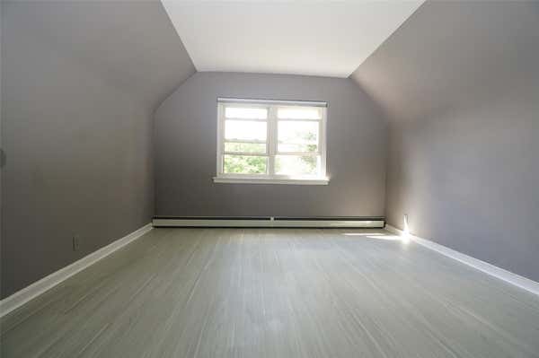 20312 42 AVE