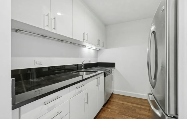1 bed, 1 bath, 822 sqft, $5,050, Unit 3C