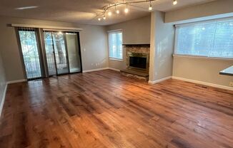 2315 Roundhouse Road / Reduced