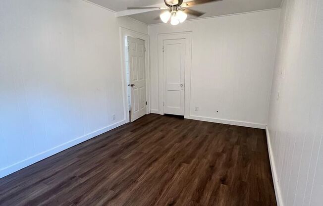 1 bed, 1 bath, 600 sqft, $900, Unit 1312-B