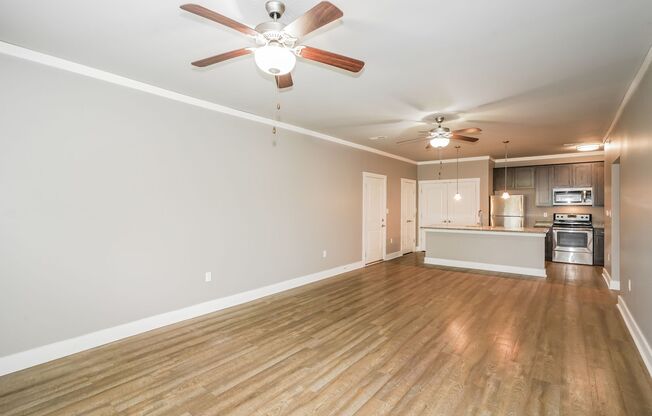 3 beds, 2 baths, 1,440 sqft, $1,770, Unit O107