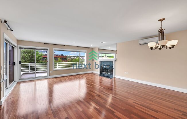 2 Beds and 2 Baths Kirkland DT Condo is Available for Rent!