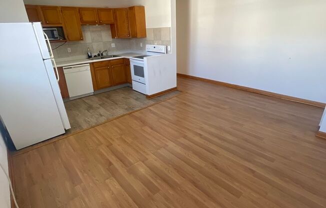 205 37th Street, Omaha NE 68131