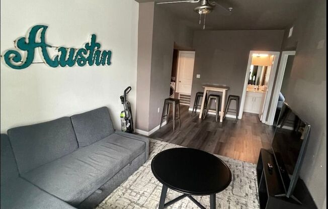 3 beds, 2 baths, 1,450 sqft, $1,800, Unit #303